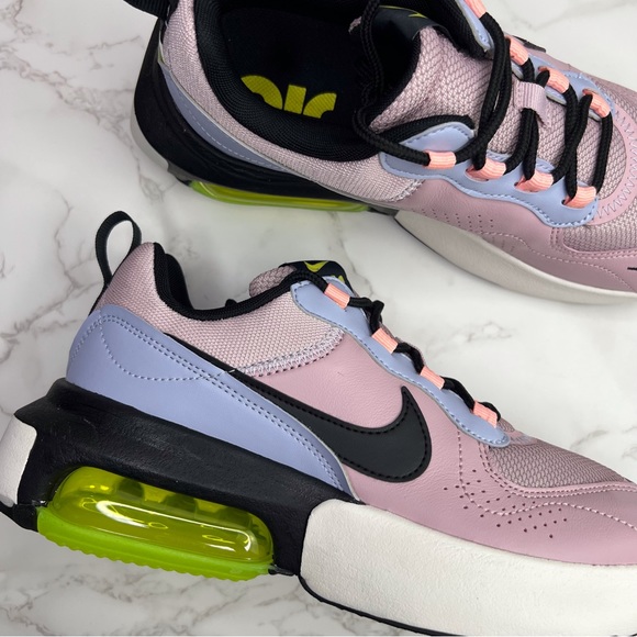 Nike Air Max Verona 👑 - Picture 14 of 16